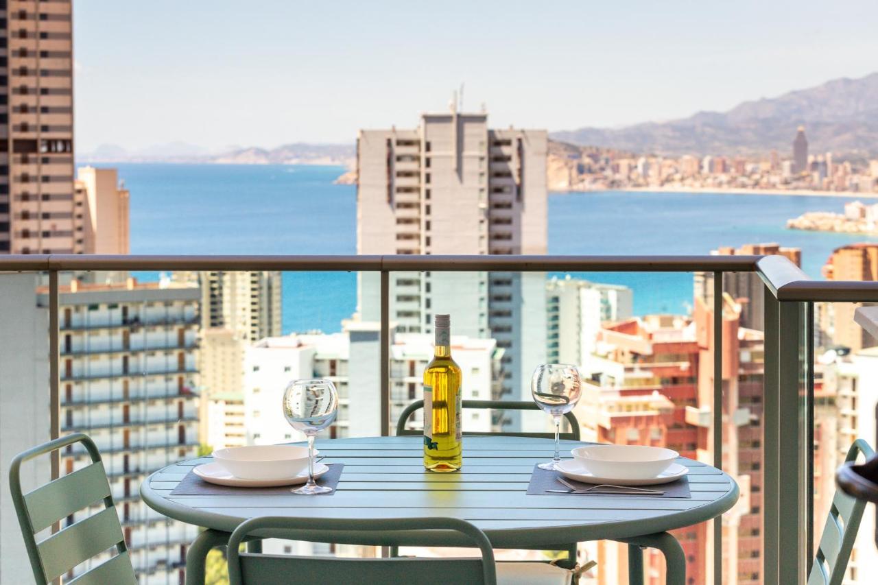 Skyline 11 Sunny Balcony With Stunning Sea Views Διαμέρισμα Μπένιντορμ Εξωτερικό φωτογραφία