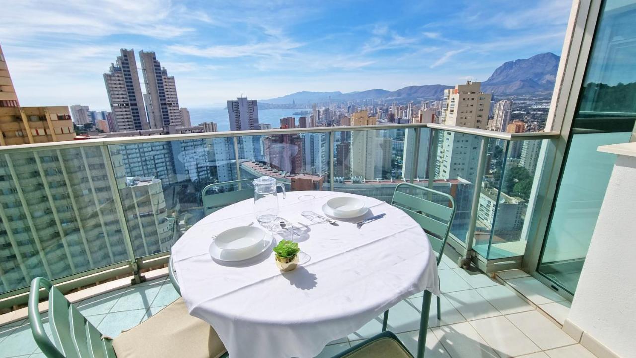 Skyline 11 Sunny Balcony With Stunning Sea Views Διαμέρισμα Μπένιντορμ Εξωτερικό φωτογραφία